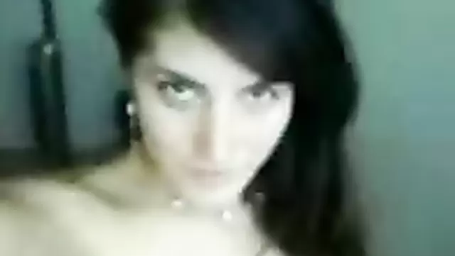 Сексуальное соло узбечки в Карши