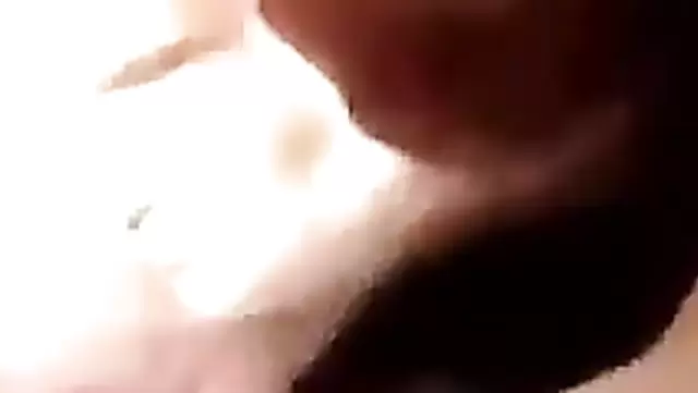 Парень записал видео с горячей узбечкой